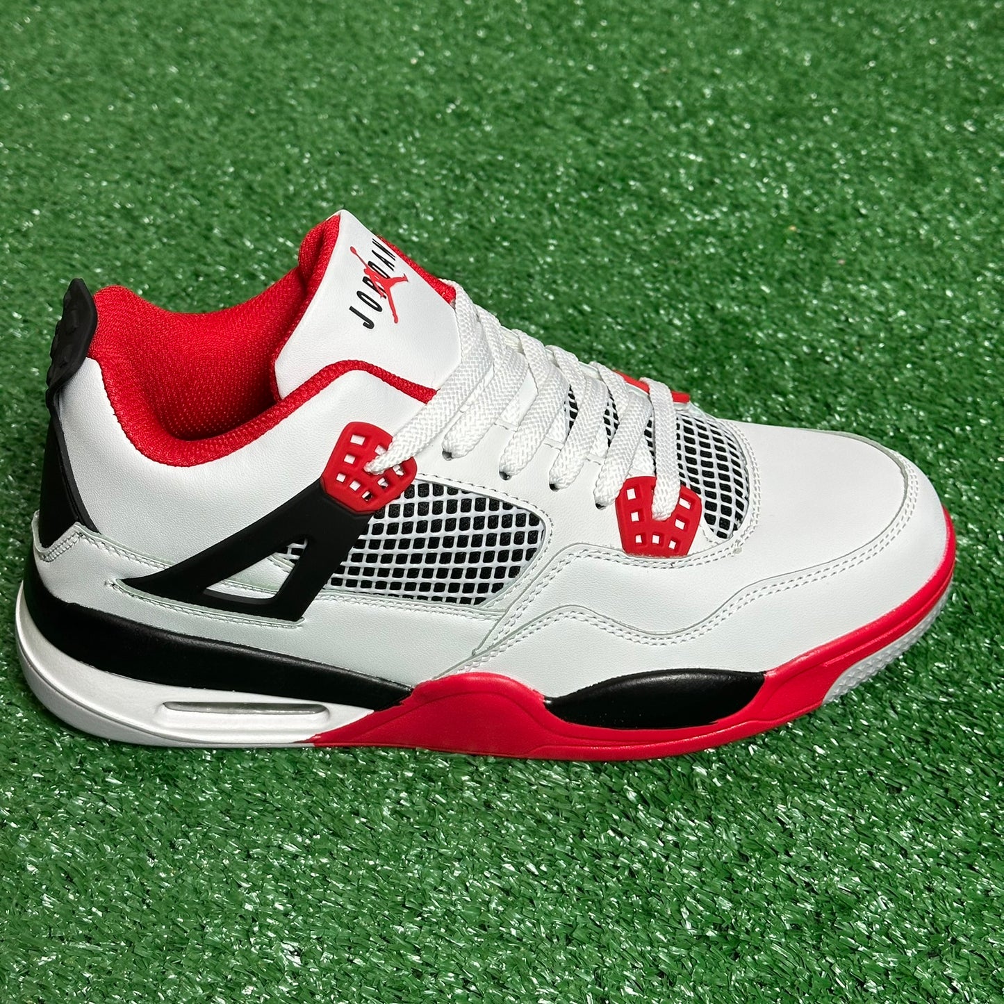 INCALTAMINTE J-RDAN ALB ROSU COD 801