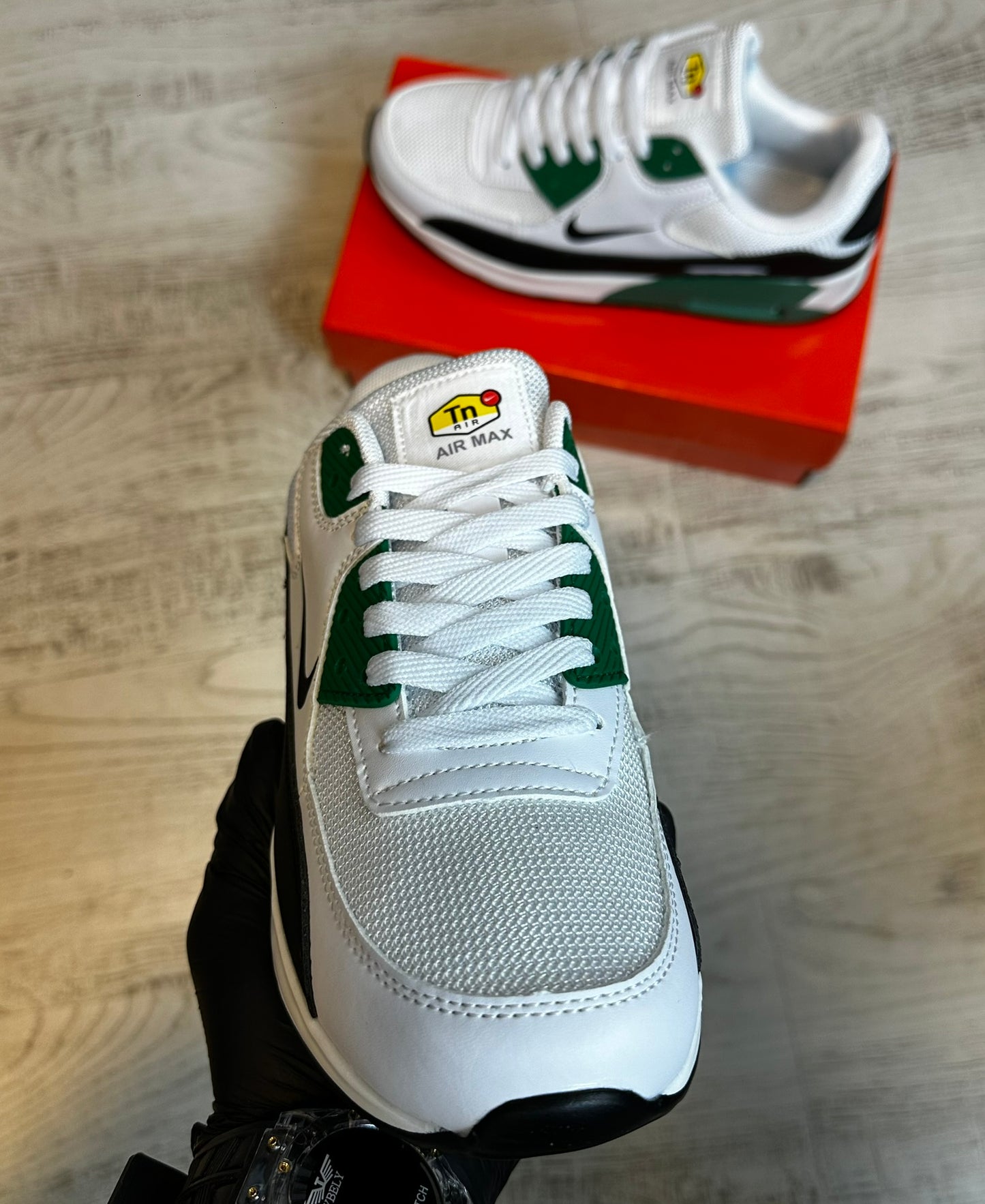 INCALTAMINTE BARBATI AIR MAX ALB-VERDE MODEL NOU COD 443