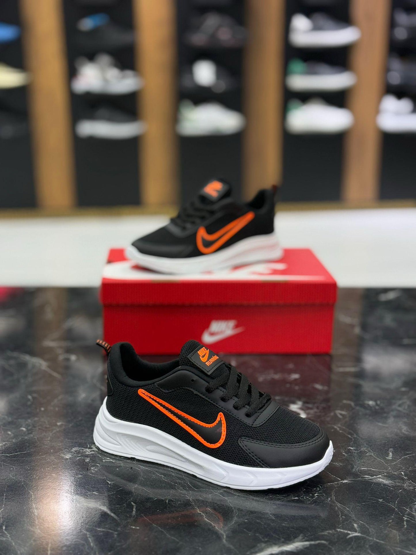 Adidasi Model Nou ZOOM NEGRU ORANGE cod 826