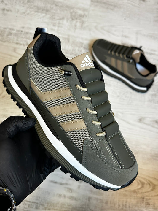 INCALTAMINTE BARBATI KAKI-MARO PLASA MODEL NOU COD 550