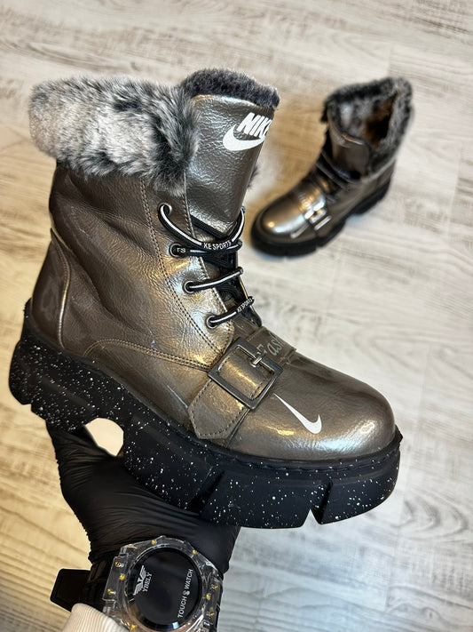 GHETE DAMA LICHIDARE STOC COD 5002