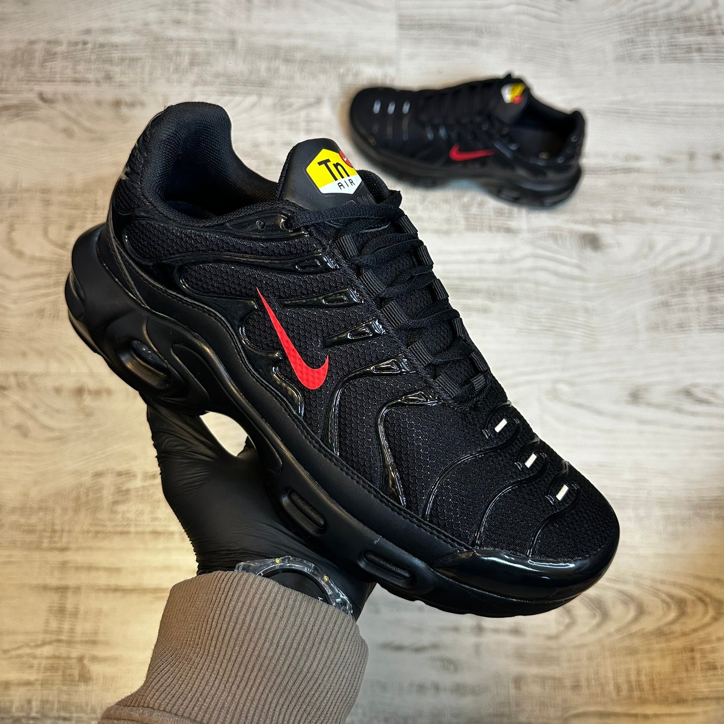 INCALTAMINTE BARBATI TN NEGRU  PLASA MODEL NOU COD 433