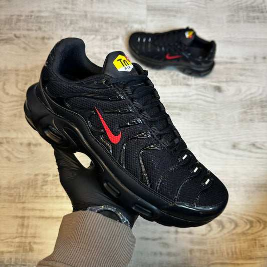 INCALTAMINTE BARBATI TN NEGRU  PLASA MODEL NOU COD 433